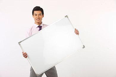 《星际公民》玩家用医疗枪治疗他人让其嗨翻 然后捡尸